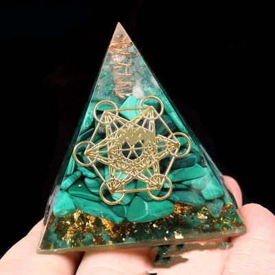 For Cross Border Foreign Trade White Crystal Pillar, Energy Pyramid